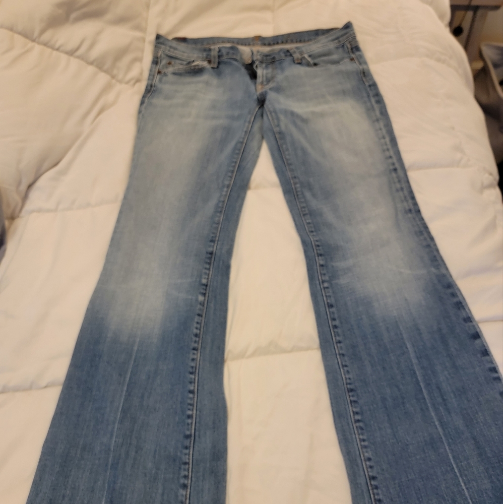 7 for All Mankind